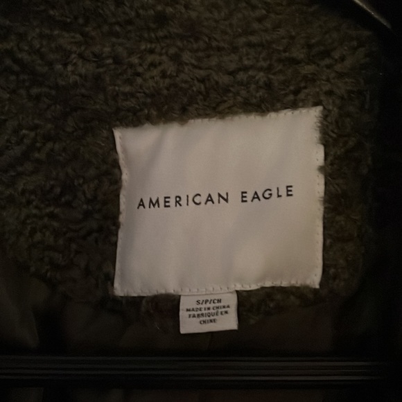 Like New Green Coat size small - Picture 2 of 4